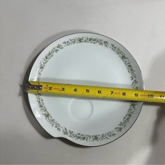 Mikasa Vintage Japan Set Of 4 Plates & Cups Montclaire Porcelain Dishwasher - Picture 10 of 12